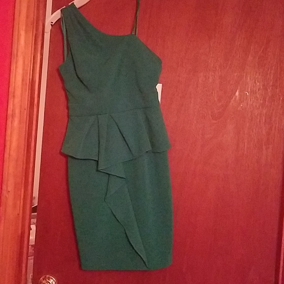 NWT Green one shoulder dress - Picture 4 of 6